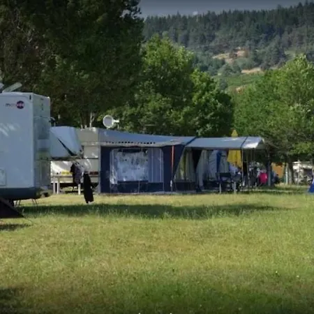 Campingplads Zecamping 3 Etoiles Piscine Chauffee Animaux Acceptes Mobil-home Bbq Lespéron
