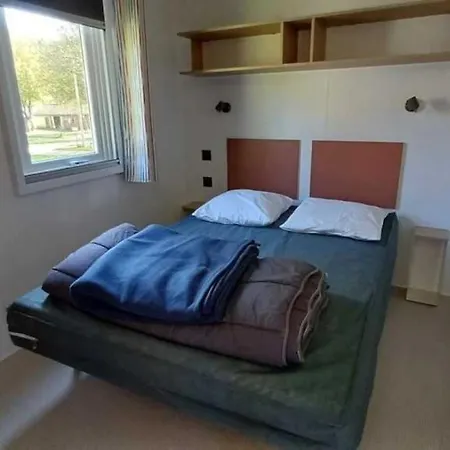 3 Etoiles - Piscine - Ccbadeg مكان تخييم Lespéron