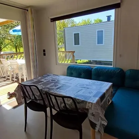 Zecamping 3 Etoiles Piscine Chauffee Animaux Acceptes Mobil-home Bbq Kamp alanı 3*