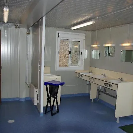Zecamping 3 Etoiles Piscine Chauffee Animaux Acceptes Mobil-home Bbq Lespéron